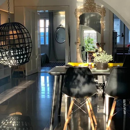 Downtown Apartment