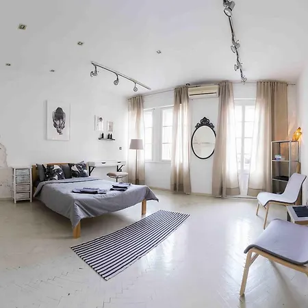 Downtown Apartment